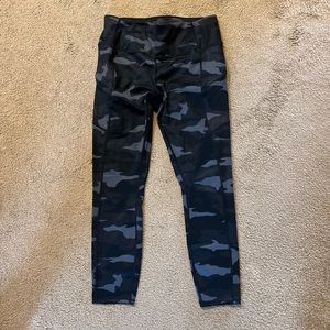Athleta 7/8 camo tights
